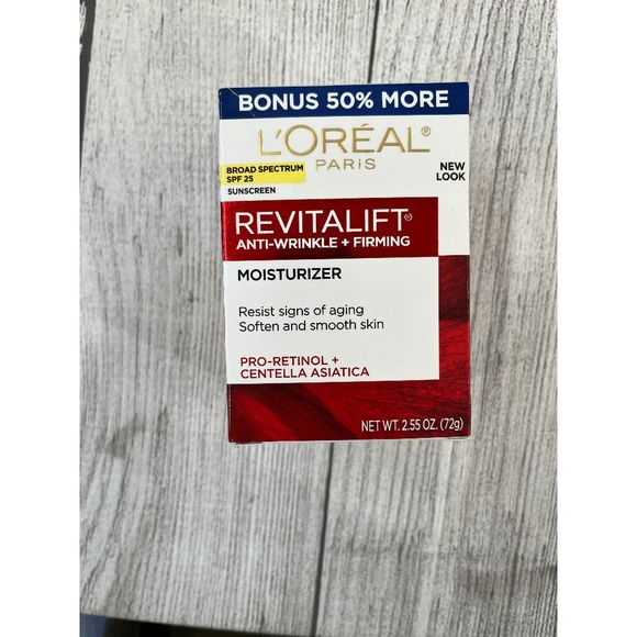 L'Oreal Skincare Loreal Revitalift Moisturizer With Sunscreen